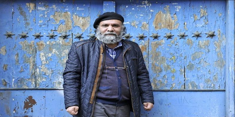 گفت و گو با «امیر دژاکام» نویسنده و کارگردان تئاتر درباره راهکارهای جذب مخاطب برای هنرهای آئینی