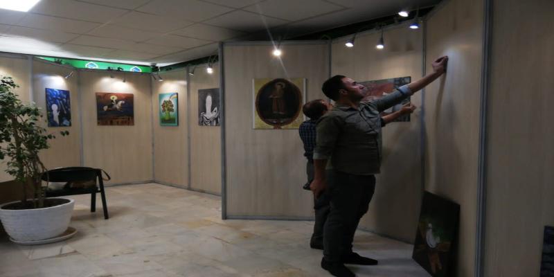 برپایی نمایشگاه تصویرسازی «دولت و ولایت» به مناسبت هفته دولت 