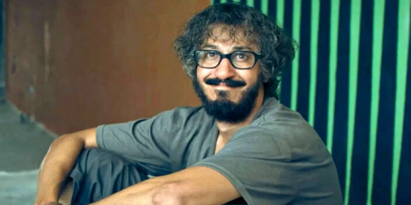 «مرد عینکی» از روی پرده کپی شد