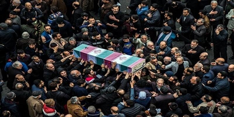 تشییع پیکر۱۰۰ شهید گمنام در تهران همزمان با سالروز شهادت حضرت زهرا (س)