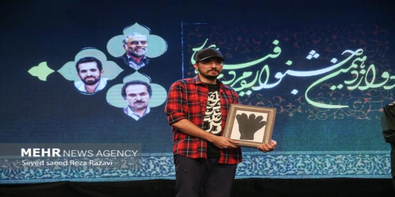هنرمند باید به‌روز باشد