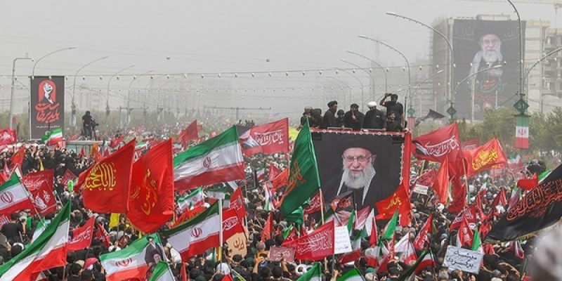 مراسم تشییع پیکر پاک رهبر شهید انقلاب در قم برگزار شد